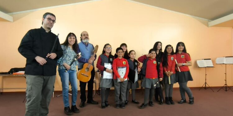 La música del Renacimiento llenó de vida a Puerto Natales gracias a jóvenes talentos de Seno Obstrucción