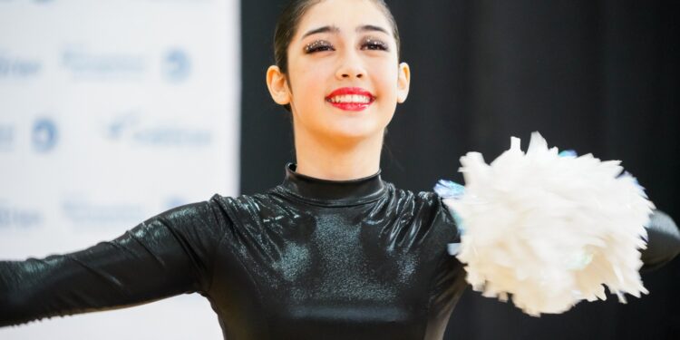 Más de 700 niñas y jóvenes dieron vida a la sexta versión del Campeonato Cheer & Dance Municipal en Punta Arenas