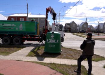 Punta Arenas duplica su red de reciclaje con 50 nuevas campanas de vidrio