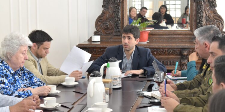 Autoridades afinan despliegue para una segunda vuelta electoral segura y sin sobresaltos en Magallanes