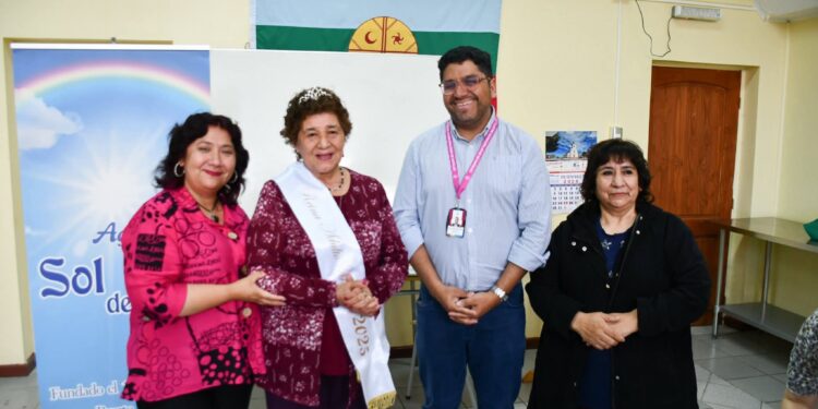 Puerto Natales : Visita al Club de Adulto Mayor Sol del Sur