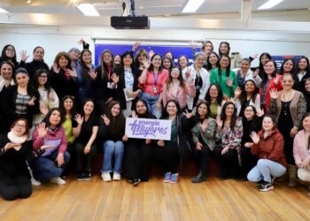 Segundo Encuentro “Liderazgo Femenino en la Industria Energética de Magallanes” .