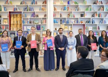 GOBIERNO PRESENTA POLÍTICA NACIONAL DE REINSERCIÓN SOCIAL JUVENIL 2025–2030, UN HITO PARA LA SEGURIDAD Y LAS OPORTUNIDADES EN CHILE