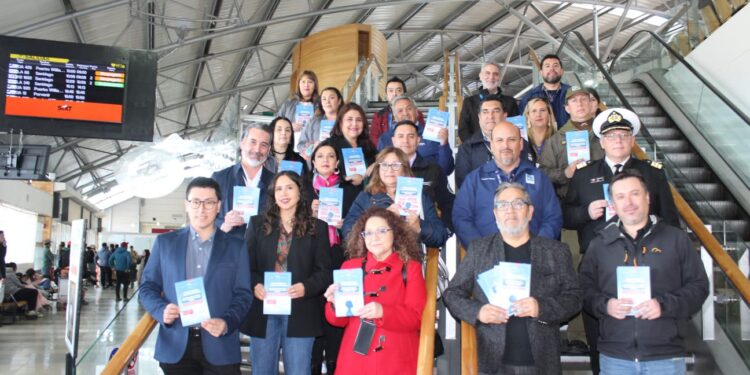 Aeropuerto Carlos Ibáñez fue escenario de campaña regional contra la trata de personas