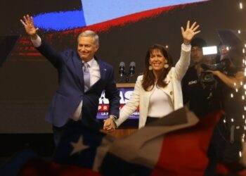 José Antonio Kast promete “restablecer el respeto a la ley” en su primer discurso como Presidente electo