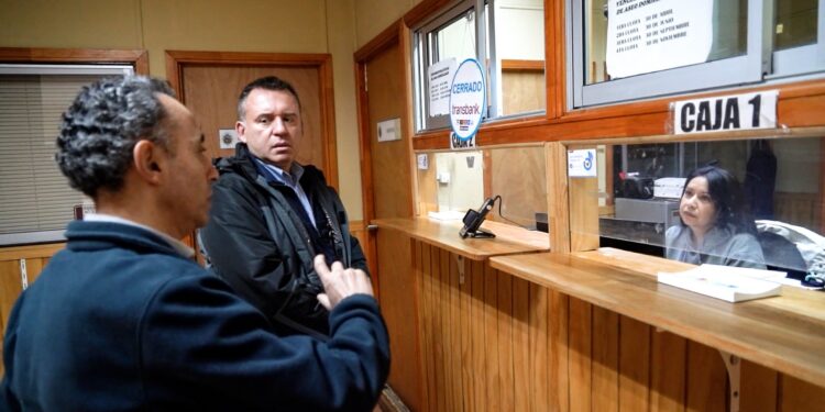 Municipio refuerza atención y vecinos responden masivamente al pago de la cuota de aseo