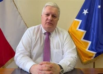 Senador Kusanovic denuncia comentarios discriminatorios en programa de televisión regional