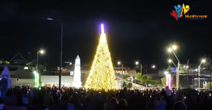 Porvenir da inicio a la temporada navideña con encendido del árbol y paseo de las luces