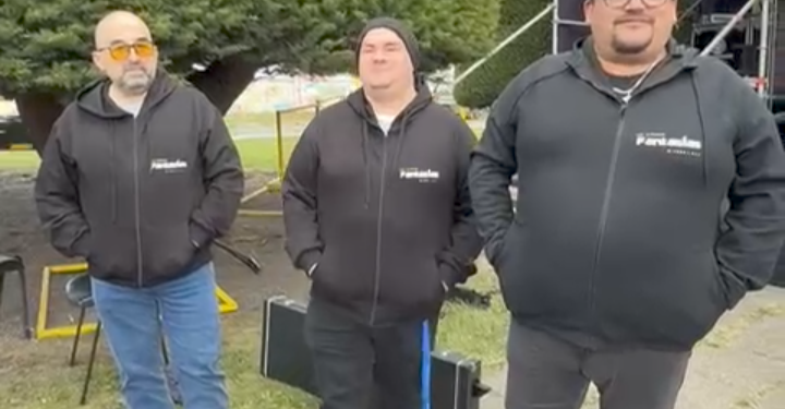 Banda Fantasía celebra nueva etapa musical en el encendido del Árbol de Navidad