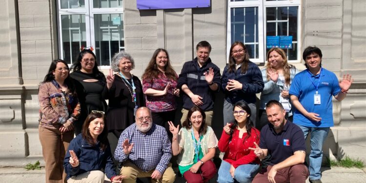 JUNAEB Magallanes recibe el Sello Chile Cuida y se suma a instituciones con atención preferente para personas cuidadoras