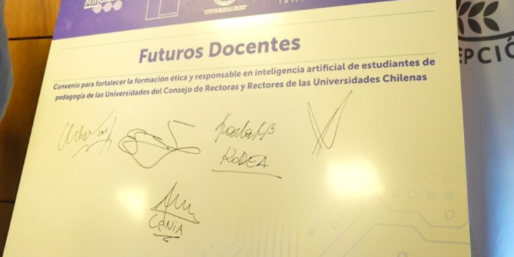 Universidades del CRUCH incorporarán formación en inteligencia artificial en carreras de Pedagogía gracias a convenio con el MinCiencia