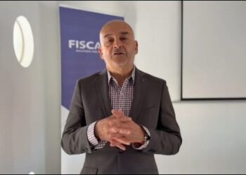 Padre fue condenado a 13 años de cárcel por violar a su hija.