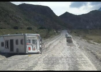 VOLCAMIENTO EN TORRES DEL PAINE Y RUTA A CALAFATE CERRADA HOY POR PREVENCION