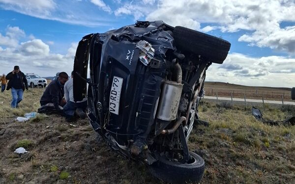 Violento volcamiento en la ruta 9 norte dejo un lesionado.