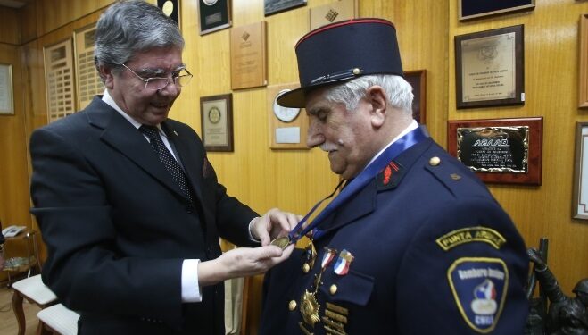Falleció a los 95 años el bombero más antiguo de Punta Arenas, Arsenio Pérez Villar.