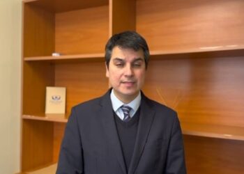 Sujeto fue formalizado por causar daños en vehículos de sector residencial.