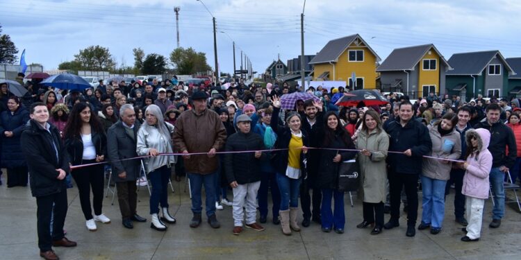 Minvu supera las 4 mil soluciones habitacionales en Magallanes con la entrega 120 viviendas en Punta Arenas.