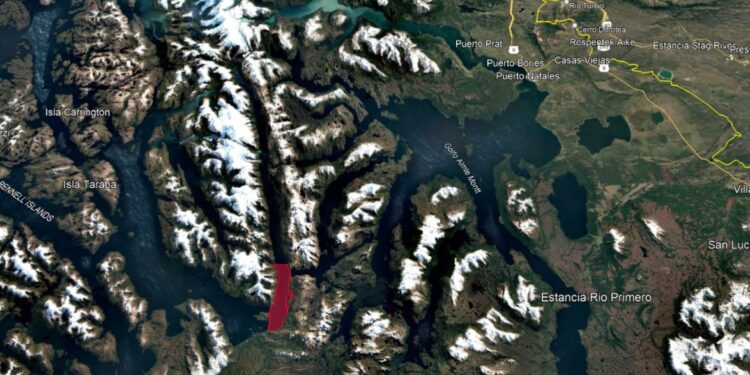 Autoridad Sanitaria decreta cierre por marea roja en sector Ancón Sin Salida de Última Esperanza