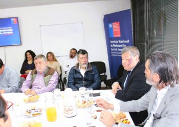 Servicio de Reinserción Social Juvenil  a un año de su instalación convoco a los medios de comunicación.