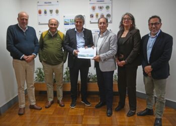 Empresas portuarias del sur austral avanzan en estrategia conjunta para potenciar el turismo de cruceros