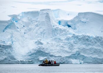 HIF y Antarctica21 continuaran con gasolina sintética en sus botes zodiac.