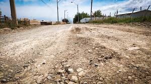 Presidenta unidad vecinal de huertos familiares en Natales dice que los caminos están transitables, pero la preocupación es en el invierno.