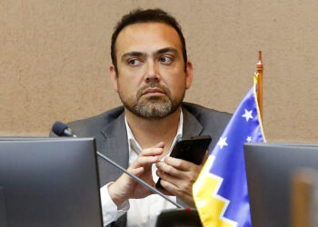 Senador Karim Bianchi destaca avance legislativo que permitirá fortalecer la infraestructura portuaria de Magallanes