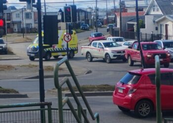 Mujer resulta herida con arma blanca en Avenida Frei y es trasladada al Hospital Clínico