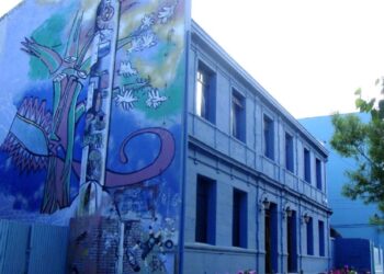 Impacto en la cultura local: cierran Casa Azul del Arte y despiden a todo su personal tras 30 años de historia en Punta Arenas