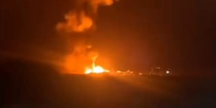 Entre esperanza y cautela: así viven los venezolanos en Magallanes la noticia sobre Maduro