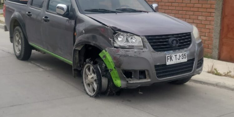 Con daños apareció camioneta robada.