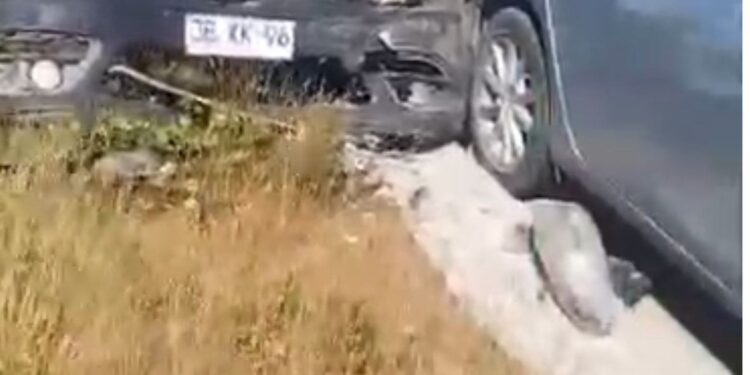 Choque vehicular en calle Maipú deja daños y provoca corte de tránsito