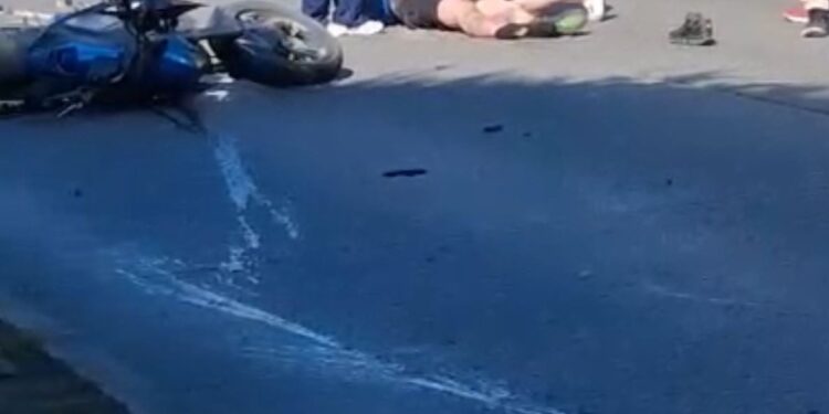 Motociclista resulta lesionado tras atropello en Balmaceda con España