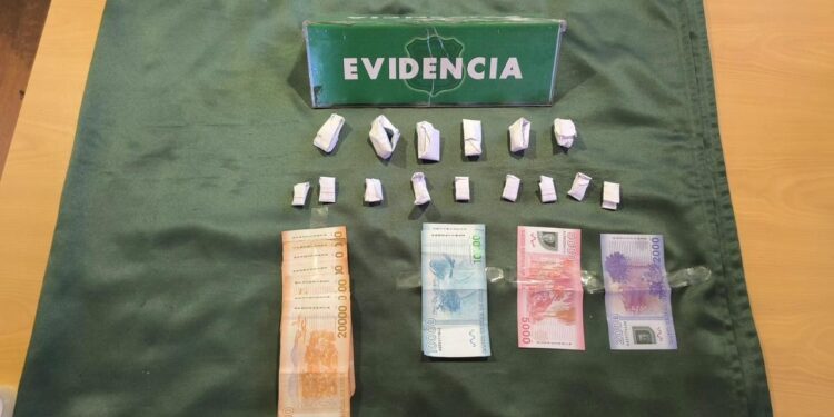 Carabineros detiene a hombre por microtráfico de drogas en Punta Arenas