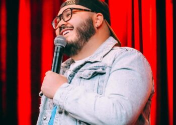 Esteban Düch influencer y comediante Venezolano trae a Dreams, una rutina imperdible.