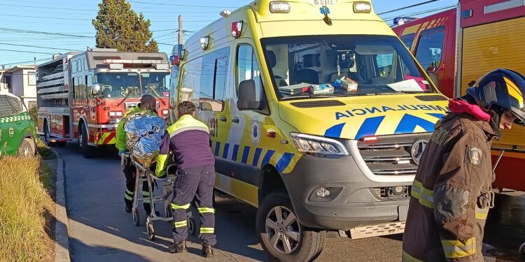 Campaña solidaria tras incendio en Punta Arenas deja dos mujeres lesionadas con quemaduras de consideración