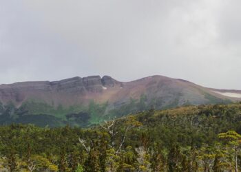 Dos personas se mantienen extraviadas en el sector del Monte Tarn