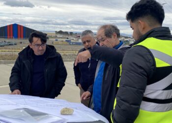 Empresas interesadas conocen terrenos donde se construirá el electroterminal para los 100 buses eléctricos de Punta Arenas