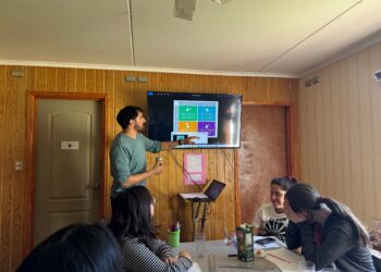 Programa Familias de Acogida Especializada FAE Puerto Natales realizó taller.