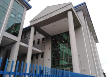 Querella por homicidio frustrado tras brutal ataque a menor de 13 años en Punta Arenas