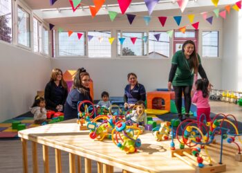 Educación Parvularia avanza con estándares de formación pedagógica actualizados y potenciadores.