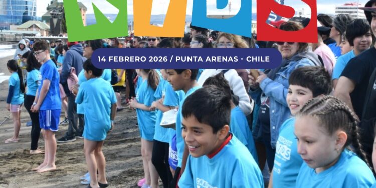Todo listo para el “Chapuzón Kids”: Punta Arenas se prepara para recibir a mil niños en las gélidas aguas del Estrecho de Magallanes.