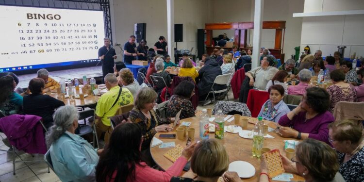 Más de 600 adultos mayores disfrutaron de los “Bingos de Verano” en Punta Arenas