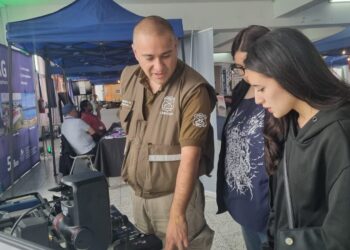 Carabineros de Chile mantiene abierta campaña estival de postulaciones 2026 en Magallanes