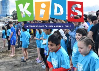 Todo listo para el “Chapuzón Kids”: Punta Arenas se prepara para recibir a mil niños en las gélidas aguas del Estrecho de Magallanes.