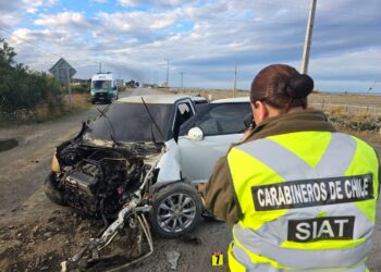 Conductora queda en riesgo vital tras grave accidente en Ruta 9 Sur de Punta Arenas