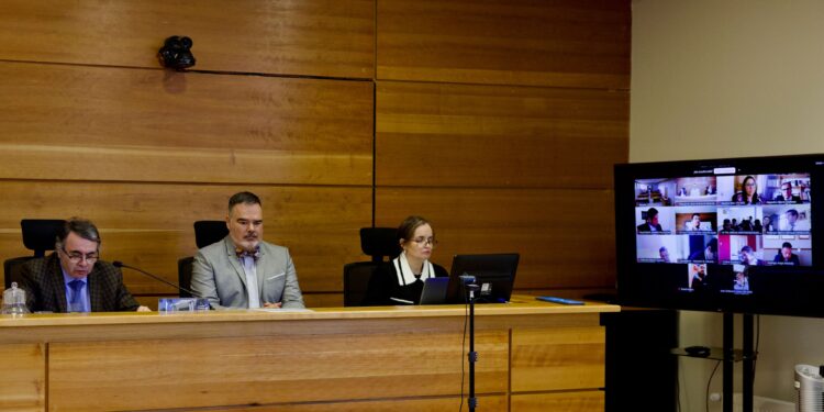 Condenan a 15 personas por contrabando de cigarrillos en Magallanes, solo uno permanece en prisión preventiva