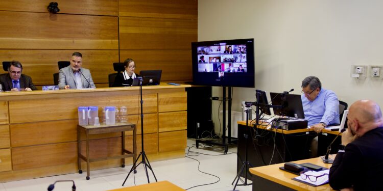 Tribunal de Punta Arenas condena a 14 personas por red de contrabando de cigarrillos y lavado de activos