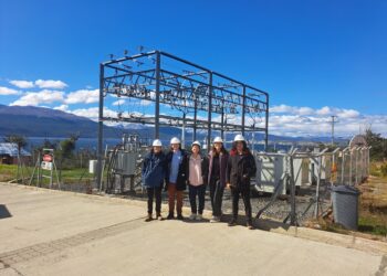 Estudiantes de la Universidad de Chile y de la Universidad de Concepción, visitan Central de EDELMAG en Puerto Williams.