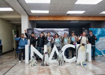 Estudiantes se preparan en Punta Arenas para viajar a la Antártica tras ganar Feria Antártica Escolar